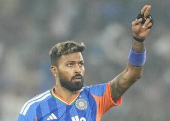 Hardik Pandya Sidelined for New Zealand Series with Shin Injury